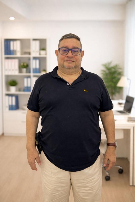 Carlos Bruges - Psiquiatra de apoyo de Querer Vivir